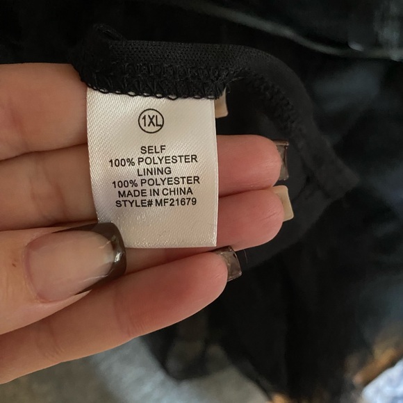 📞 NWT black ruffle dress!! - Picture 5 of 5